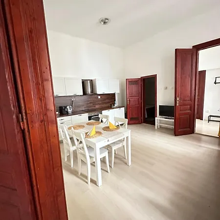 In Historical Part - Old Town Top Address * ברטיסלאבה